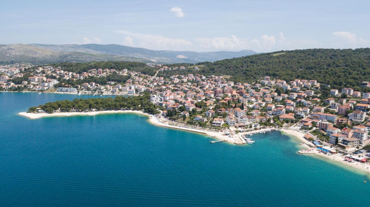 Seaside Apartments With A Swimming Pool Okrug Gornji, Ciovo - 11374 Traù Esterno foto